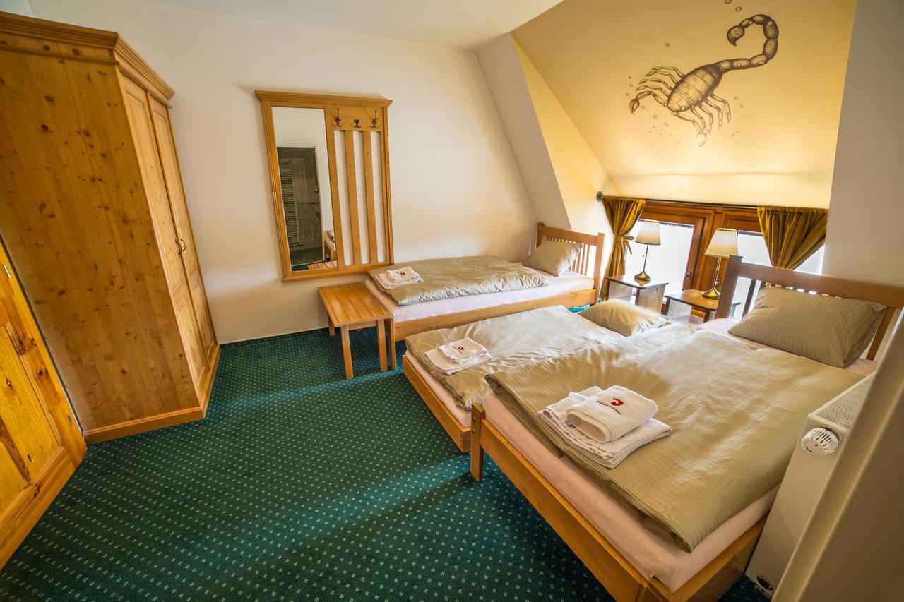 Farma Ptyrov Hotell Mnichovo Hradiště Eksteriør bilde